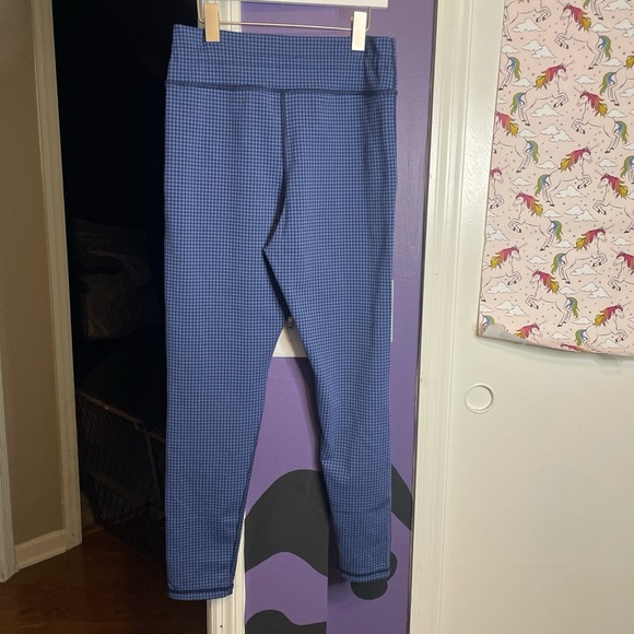 Blue Houndstooth Leggings - Picture 5 of 6